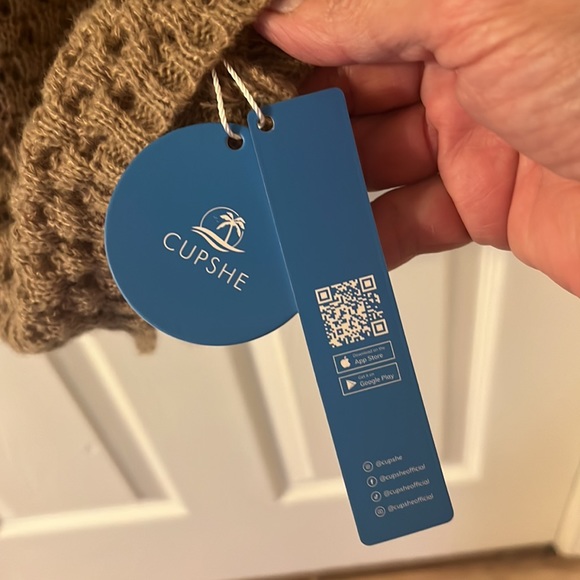 CUPSHE Woman’s dress - Picture 2 of 4